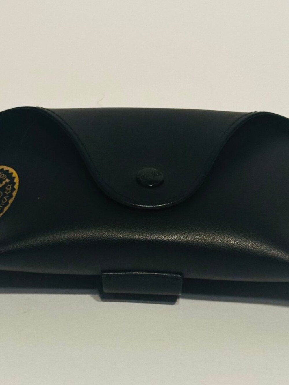 Ray-Ban Sunglasses - Picture 4 of 5